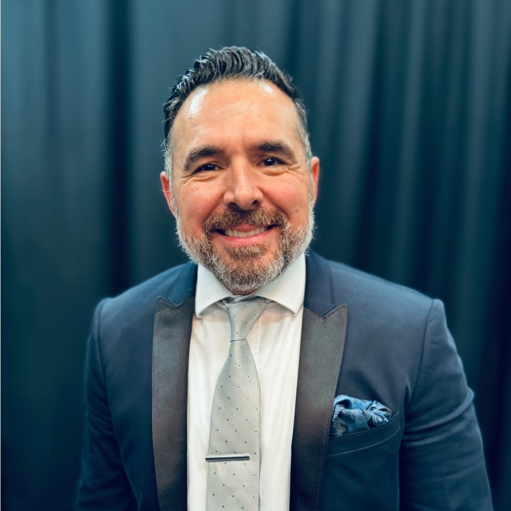 Meet your Posher, Jorge